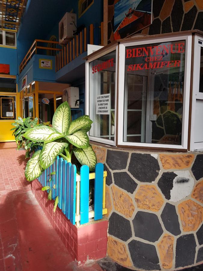 Hotel Sikamifer Quatre Bornes Exterior foto